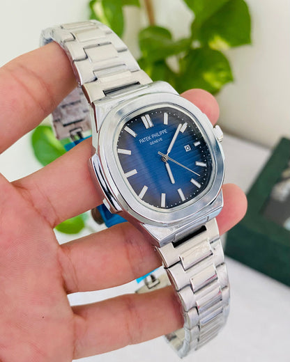 PP Date working white Chain Wrist Watch With Blue Dial